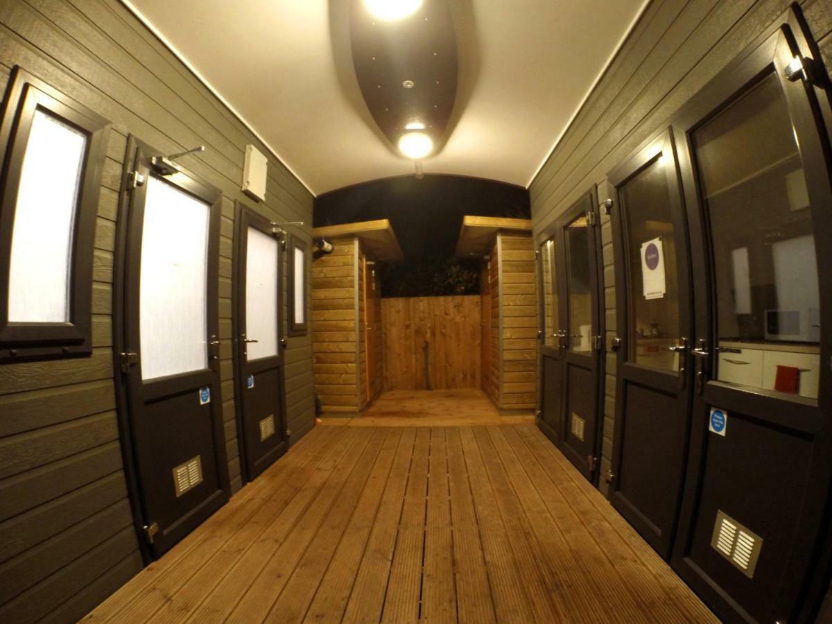 Glamping - York Holiday & Cycle Stop 외부 사진